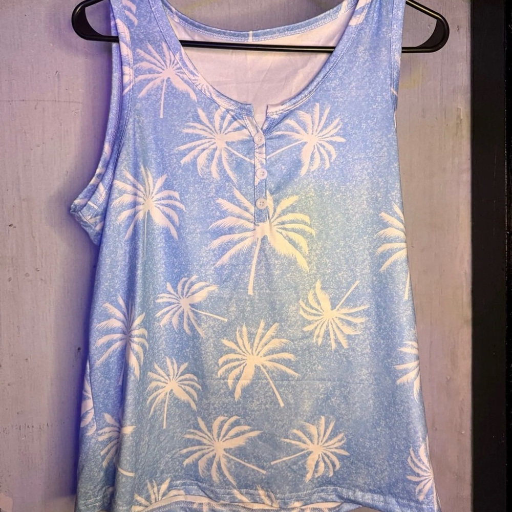 SHEIN Light Blue Palm-Print Henley Sleeveless Tank